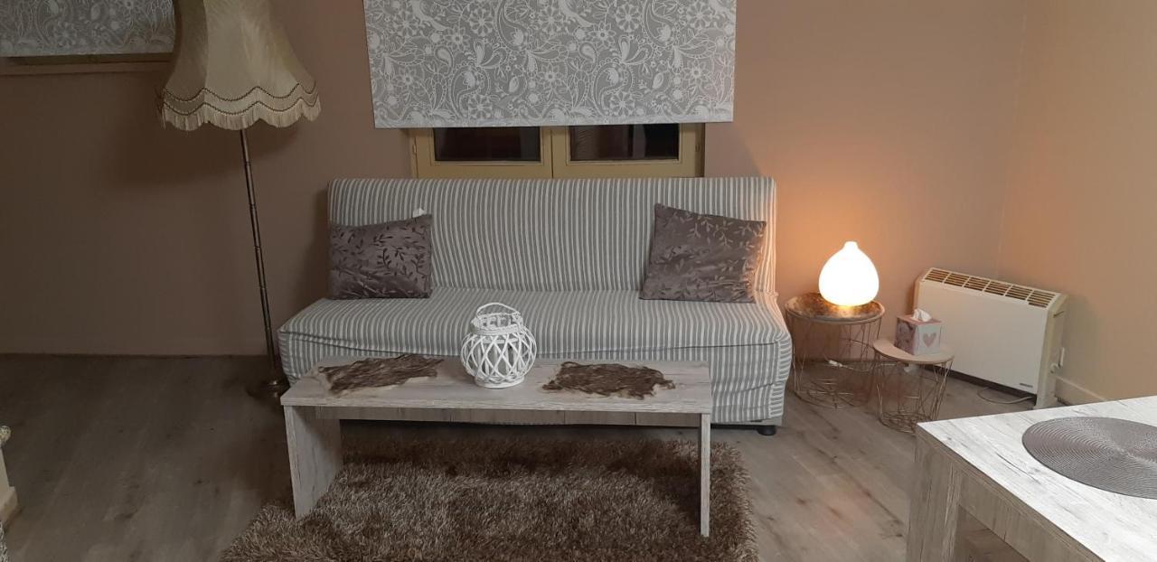 Petit Appartement Cosy Bastogne Esterno foto